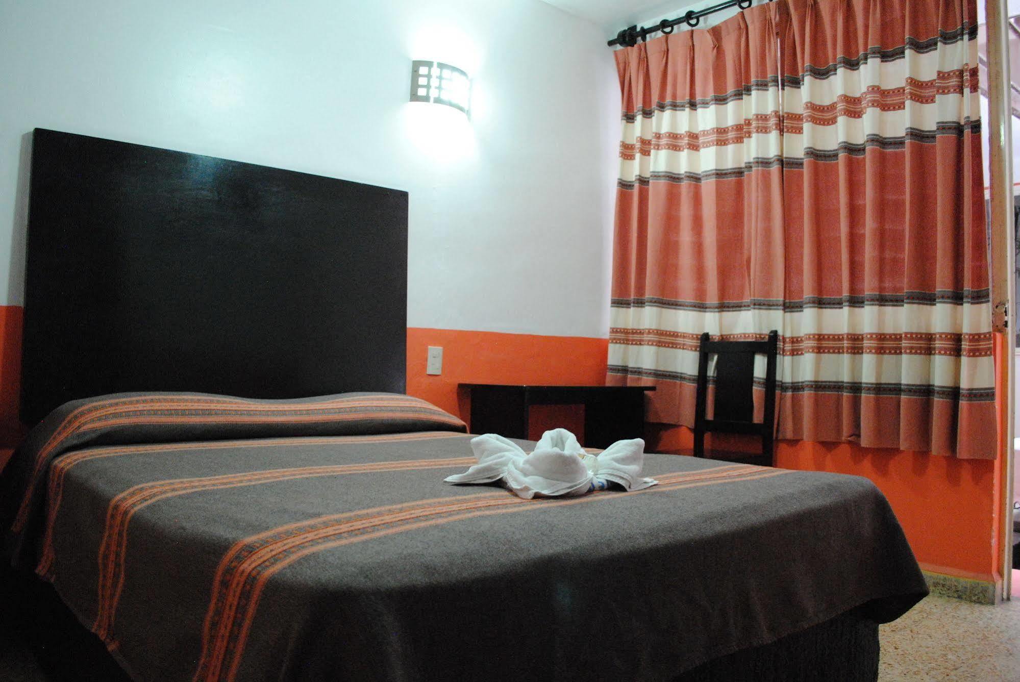 Hotel Jimenez Oaxaca Exterior photo